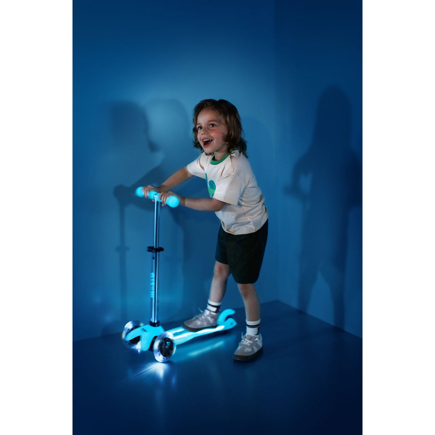 Micro Mini Deluxe Glow LED Plus løbehjul - Glacier Aqua