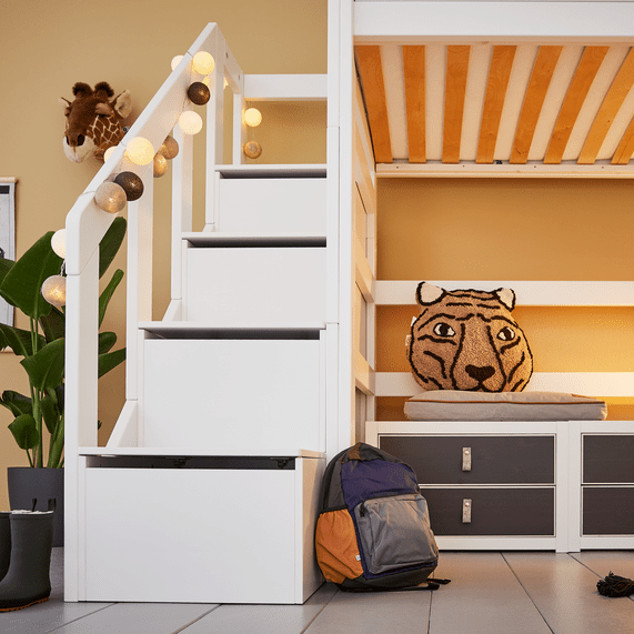 LIFETIME Kidsrooms Breeze højseng med trappe 90 x 200 cm