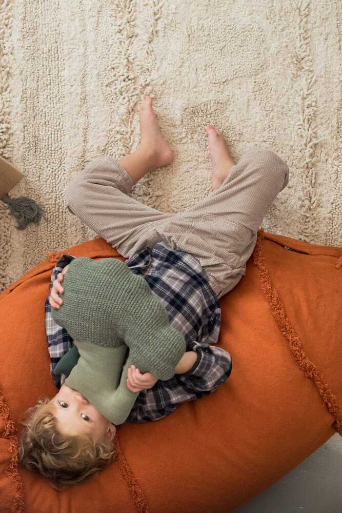 Lorena Canals strikket pude – Brucy the Broccoli