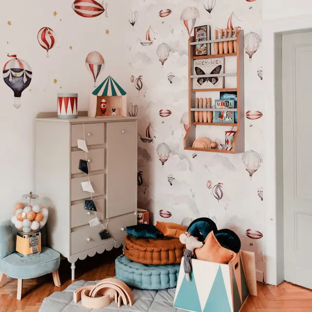 Wood Luck Design - Babushka - høj kommode med skuffer og skab – olivengrøn