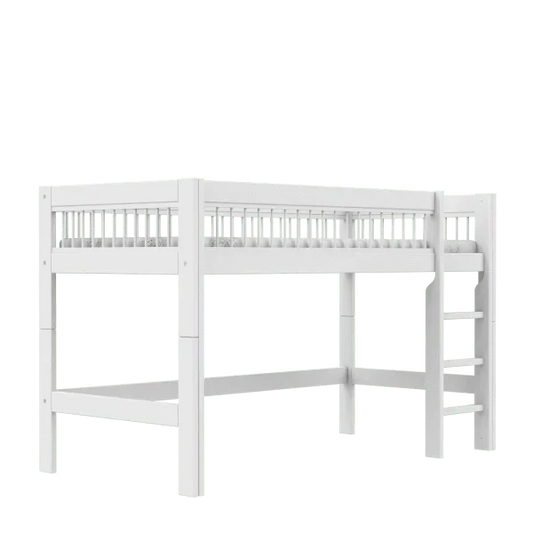 LIFETIME Kidsrooms Breeze halvhøj seng med stige 90 x 200 cm