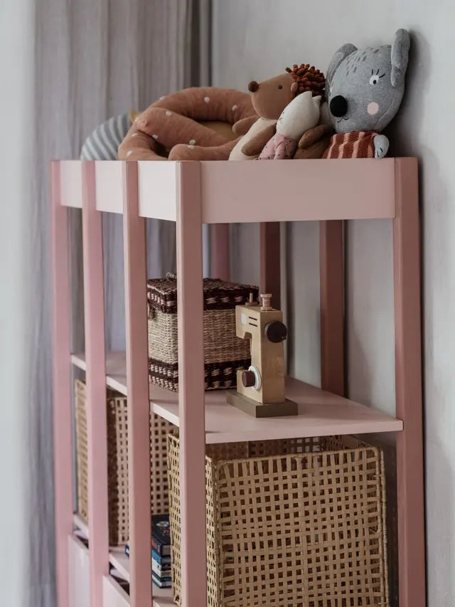 Wood Luck Design - Tweens - bogreol – rosa