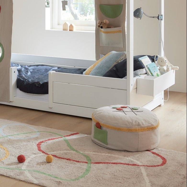 LIFETIME Kidsrooms Olympic Dreams rund puf med kryds og bolle - 20 x 50 cm