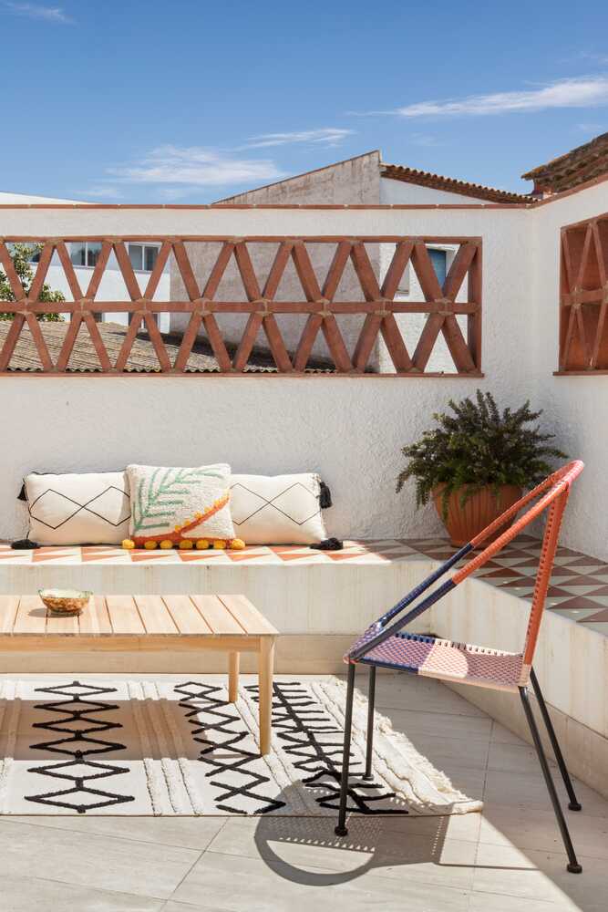 Lorena Canals pude – Palm