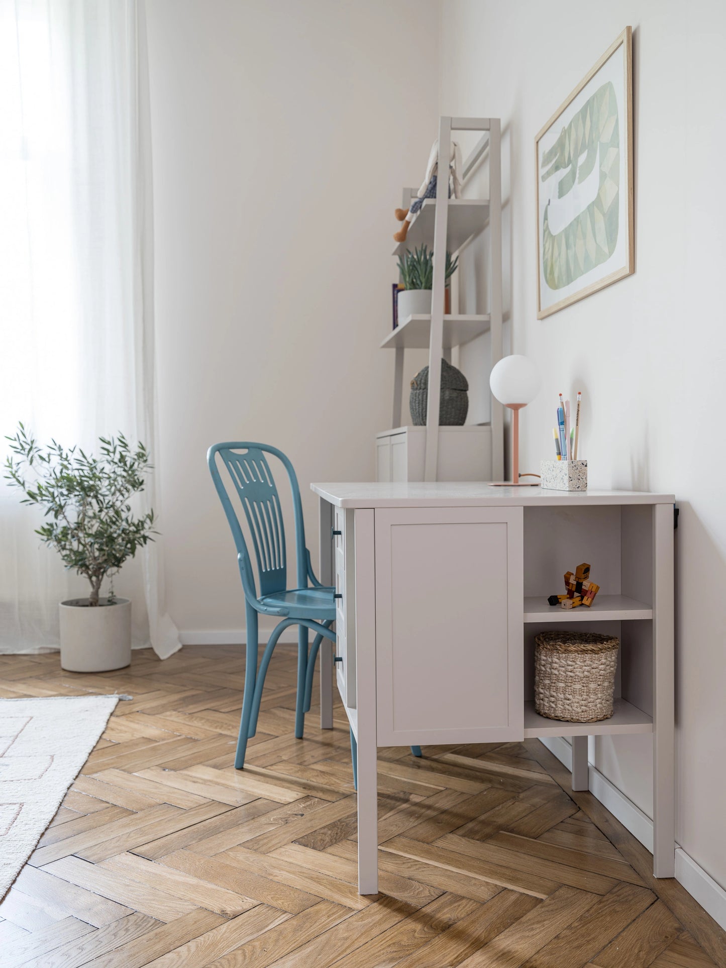 Wood Luck Design - Vintage - skrivebord til børn og teenagere – cashmere